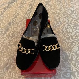 NWOT Aerosoles black loafers
